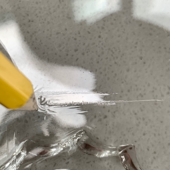 *Chipped* Curlicue Edge Curved Glass Footed Candy Dish [Free If You Bundle $25+] - Picture 4 of 9